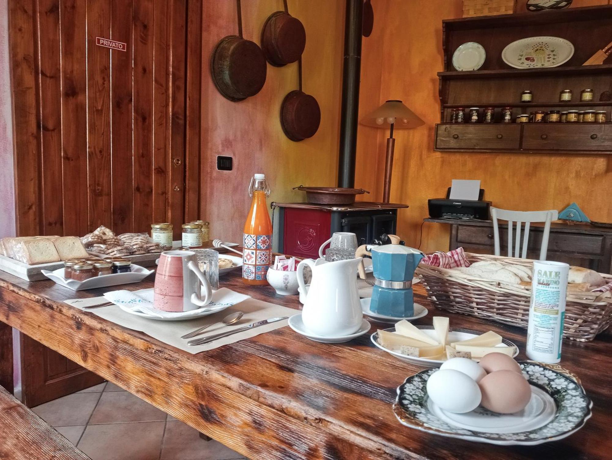 Locanda D'Ogliastra, Triei Exterior photo